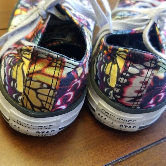 CONVERSE 🦋 SNEAKERS - Picture 4 of 8